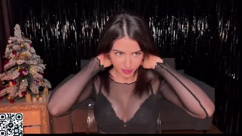 Ellina online show from January 2025 01:11:01 AM