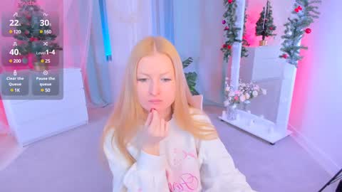 Laly online show from December 2024 03:42:01 PM