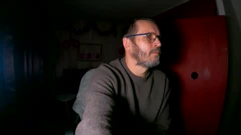 lamilfexhibe online show from January 2026 04:31:02 PM