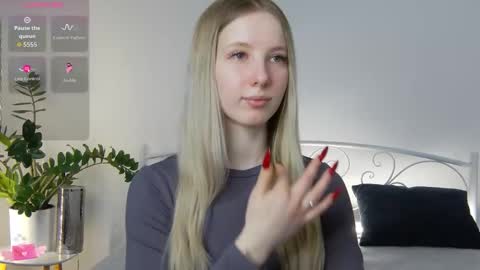 Liana online show from February 2026 01:20:02 PM