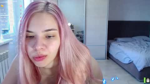 Lana online show from February 2025 05:55:01 AM