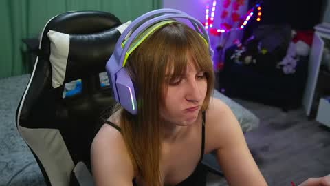 Kay online show from December 2024 06:50:01 PM