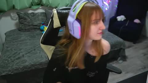 Kay online show from February 2025 11:23:02 PM