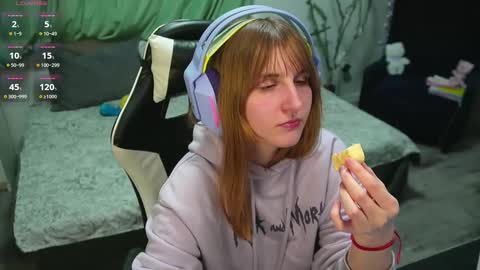 Kay online show from March 2025 06:12:01 PM