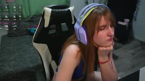 Kay online show from March 2025 07:25:01 PM