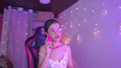 Snapshot of lana_dreams_ chatting on March 2026 01:35:02 AM Lana online show from March 2026 01:35:02 AM