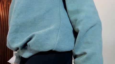 Lana     igauroraaaaaaaaa 1 online show from February 2025 03:30:02 AM