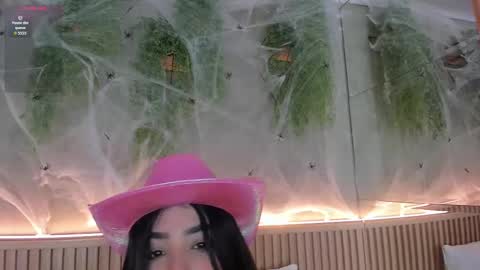 lana_lann online show from October 2025 11:20:02 AM