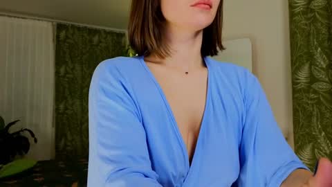 Lana online show from December 2024 06:43:02 PM