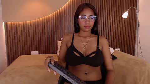 katiuska online show from February 2025 12:35:02 AM