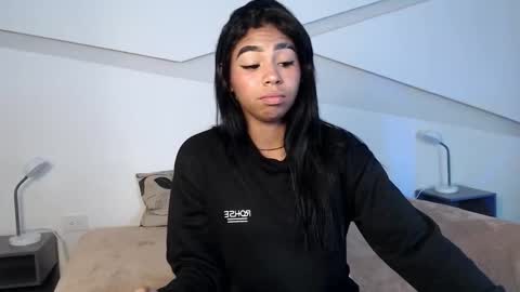 katiuska online show from September 2025 03:11:01 AM