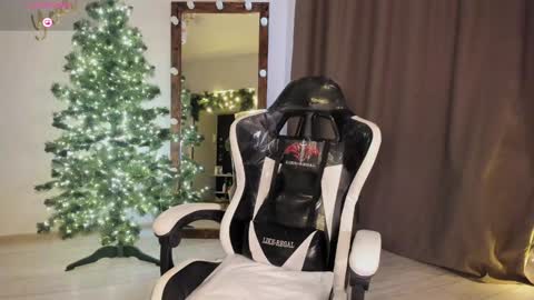 Snapshot of lana_younes chatting on December 2024 11:08:02 AM Lana online show from December 2024 11:08:02 AM