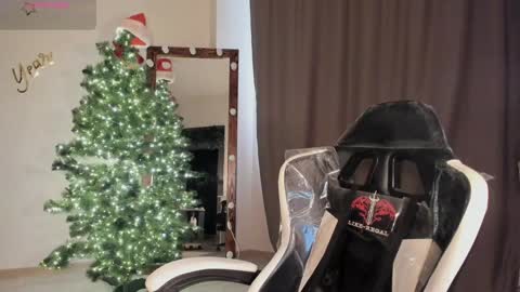 Snapshot of lana_younes chatting on January 2025 10:53:02 AM Lana online show from January 2025 10:53:02 AM