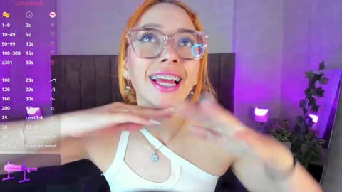 Lana online show from October 2025 05:17:02 AM