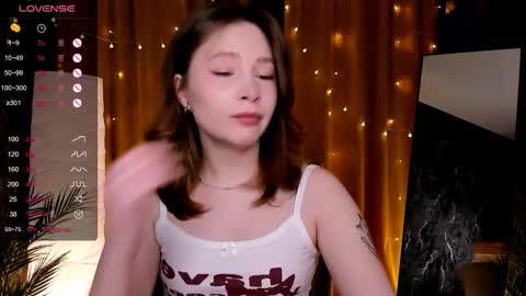 Snapshot of lanablu_ chatting on March 2026 02:17:01 AM Lana online show from March 2026 02:17:01 AM