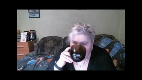 Snapshot of lanacat555 chatting on February 2025 10:00:02 PM lanacat555 online show from February 2025 10:00:02 PM