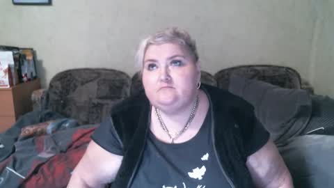 Snapshot of lanacat555 chatting on March 2025 07:05:01 PM lanacat555 online show from March 2025 07:05:01 PM