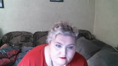 Snapshot of lanacat555 chatting on March 2025 06:44:02 PM lanacat555 online show from March 2025 06:44:02 PM