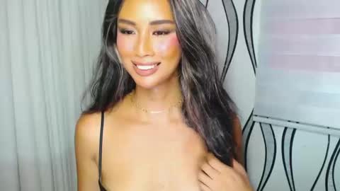 Lana online show from December 2024 06:27:01 AM