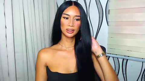 Lana online show from January 2025 11:48:01 PM