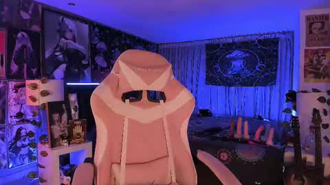 L A N A  online show from March 2025 01:14:02 AM