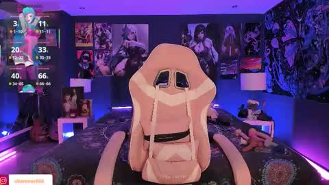 L A N A  online show from November 2025 12:04:02 PM