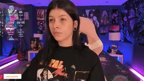 L A N A  online show from November 2025 01:44:01 PM