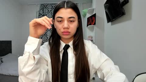 Lana online show from December 2024 04:34:02 AM