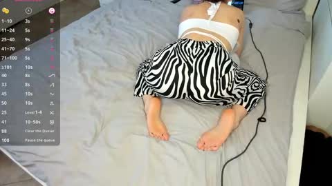 Lana online show from February 2025 08:31:02 AM