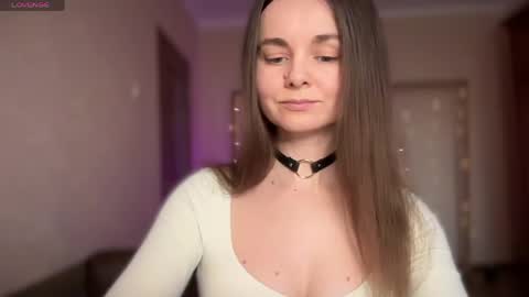 Lana online show from April 2026 12:44:02 PM