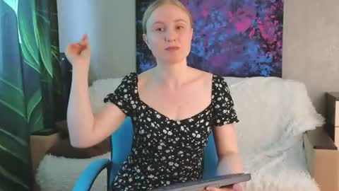 LanaviSmith online show from July 2026 06:22:02 AM