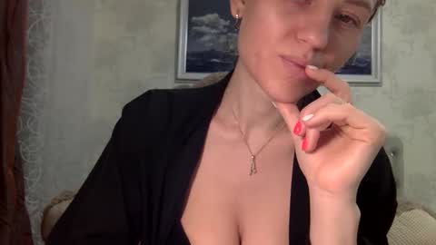 langoria online show from February 2026 01:09:02 AM