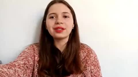 Taisia Tai online show from November 2025 04:34:01 AM