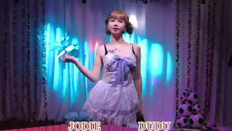 Snapshot of lankwaifong_cindy chatting on June 2026 03:09:02 AM lankwaifong_cindy online show from June 2026 03:09:02 AM