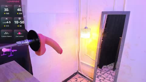lanna_brunette online show from May 2026 02:45:01 PM