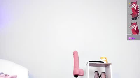 Lanna miley Russo  online show from September 2025 11:57:01 AM