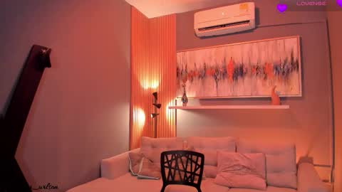 Tiana online show from October 2025 07:48:02 PM