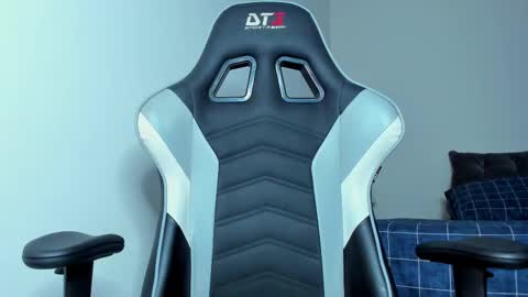 Lanna online show from February 2025 04:24:02 AM