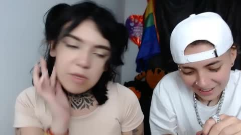 LANNIE   online show from January 2025 01:27:02 AM