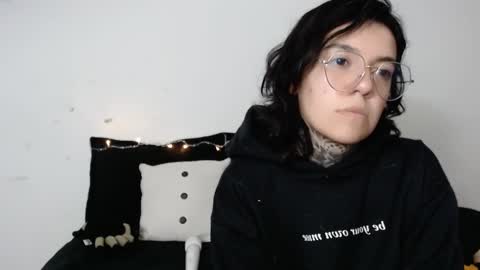 LANNIE   online show from January 2025 09:28:01 PM