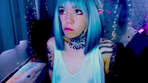 LANNIE   online show from March 2026 01:48:02 PM