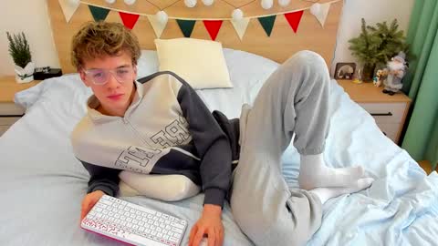 Fandi online show from January 2025 08:51:02 AM