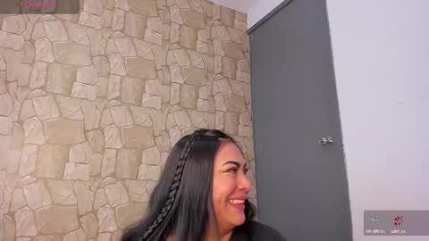 lapeligrosa_ online show from March 2025 12:22:01 PM