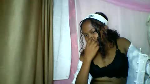 lara_belle online show from May 2026 08:25:01 PM