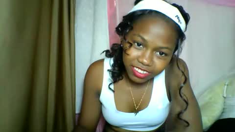 lara_belle online show from May 2026 09:47:02 AM