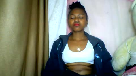 lara_belle online show from May 2026 03:02:01 AM