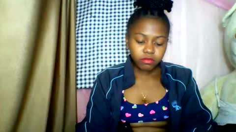 lara_belle online show from May 2026 06:56:02 PM