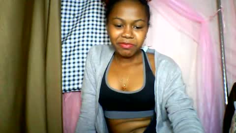 lara_belle online show from June 2026 05:55:02 PM