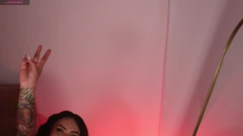 Lara online show from April 2026 02:00:02 AM