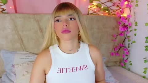 Lara Gill online show from March 2026 07:53:01 PM